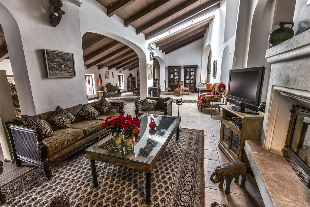 Ribera del Fresno Finca Villa Juan מראה חיצוני תמונה